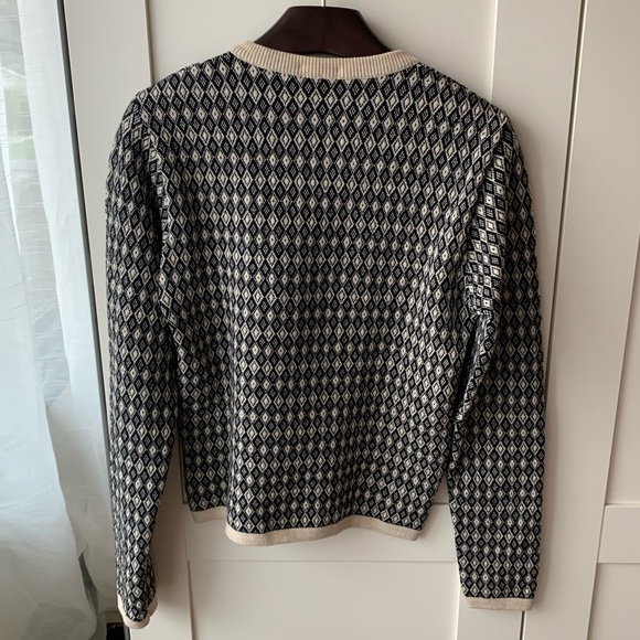 Women's Barneys New York stretchy Wool Blend vneck sweater sz S - Picture 2 of 7